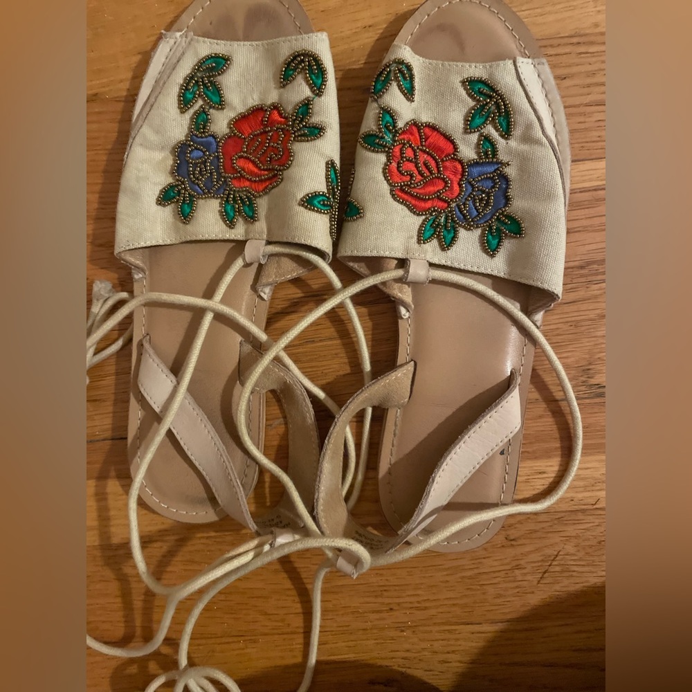 Topshop Halle Embroidered Sandals